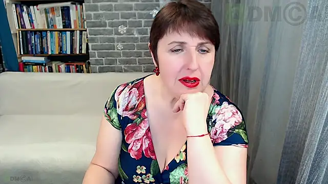 Rainbow lady online show from 02/15/26, 10:58