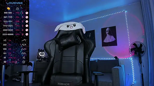 RachelQueen  online show from 11/13/25, 10:36