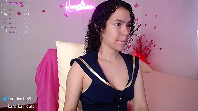Karolina 1 online show from 02/07/25, 02:37