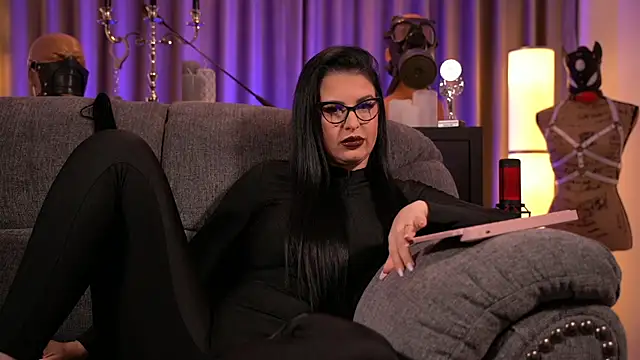 kelly kent online show from 12/31/24, 01:26