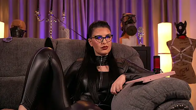 kelly kent online show from 01/13/25, 02:39