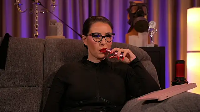 kelly kent online show from 02/04/25, 01:56