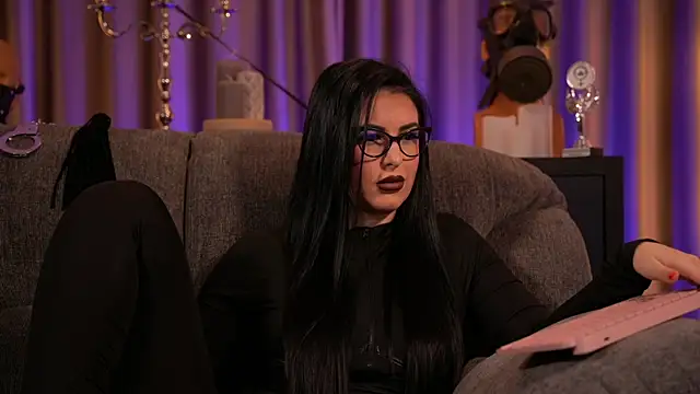 kelly kent online show from 02/20/25, 02:51