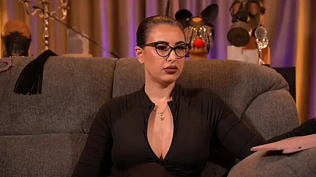 kelly kent online show from 12/18/25, 11:33