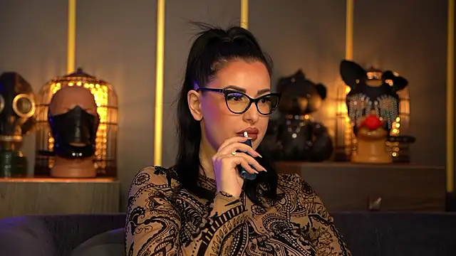 Snapshot of kelly_kent chatting on 02/23/26, 11:02 kelly kent online show from 02/23/26, 11:02