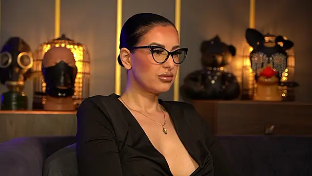 Snapshot of kelly_kent chatting on 02/27/26, 11:16 kelly kent online show from 02/27/26, 11:16