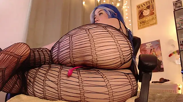 Emmy Ruiz online show from 02/01/26, 04:11