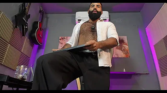 BeardAndrew online show from 03/20/25, 06:08