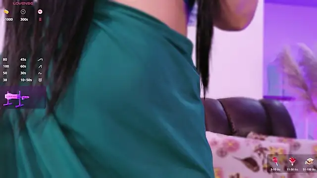 lara giraldo online show from 04/16/26, 12:22