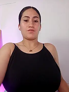 francesca baker1007 online show from 03/18/25, 11:42