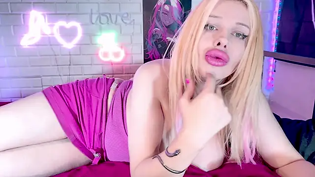 Snapshot of tanyangel90 chatting on 01/10/25, 03:07 tanyangel90 online show from 01/10/25, 03:07