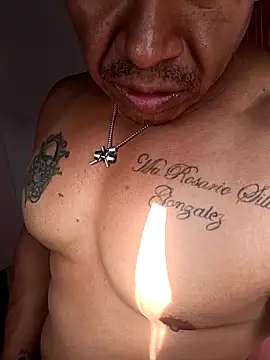 Snapshot of ivandignity chatting on 12/15/25, 09:41 ivandignity online show from 12/15/25, 09:41