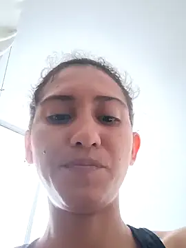 Snapshot of valeriaswang_Lucas chatting on 01/14/25, 07:43 valeriaswang Lucas online show from 01/14/25, 07:43