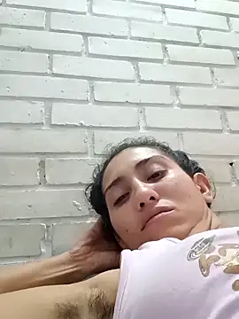 Snapshot of valeriaswang_Lucas chatting on 11/13/25, 01:21 valeriaswang Lucas online show from 11/13/25, 01:21