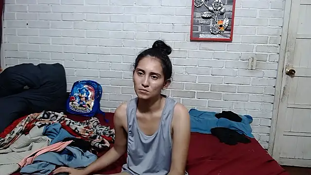 valeriaswang Lucas online show from 03/29/26, 09:59