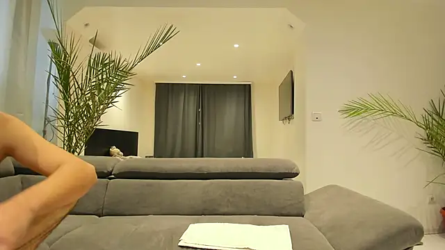 MissPanthera online show from 01/02/25, 01:30