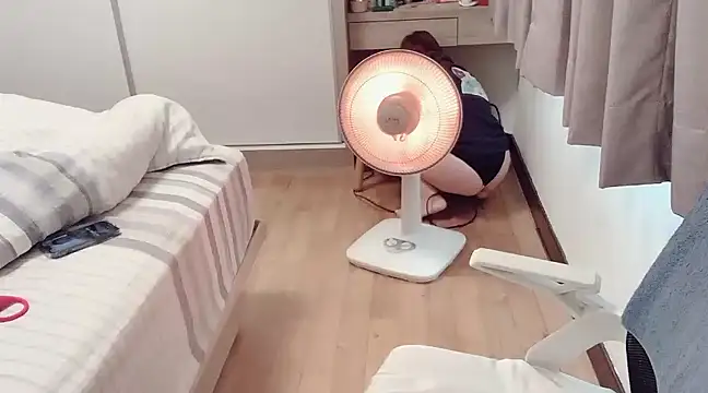 tw yaya online show from 12/10/24, 01:43