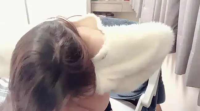 tw yaya online show from 01/11/25, 12:07