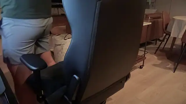 HungandThickLatin online show from 03/10/25, 12:59