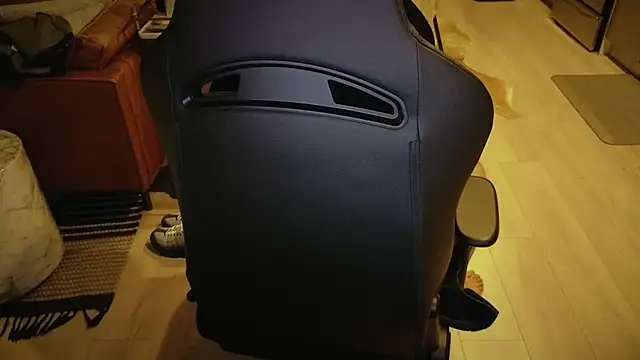 HungandThickLatin online show from 12/22/25, 03:25