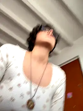 aurora xoxo online show from 11/23/25, 04:29