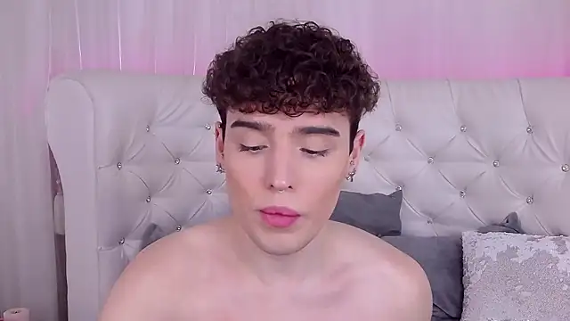 RobbyCharming online show from 11/16/25, 03:56