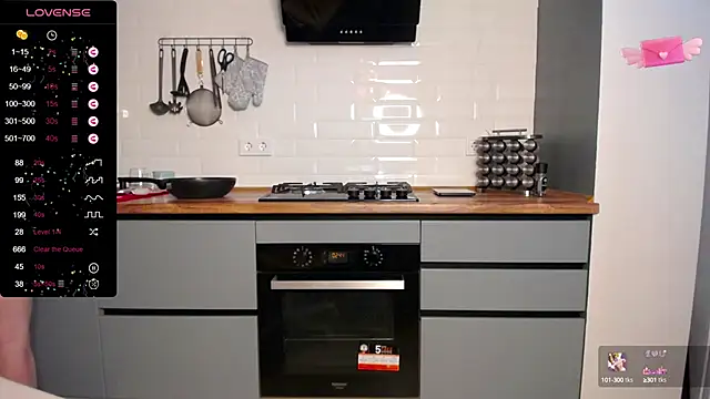 BubbbleGumm online show from 02/26/25, 02:57