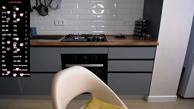 BubbbleGumm online show from 04/22/26, 09:22