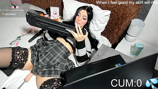 ariel aspen online show from 09/12/25, 12:49