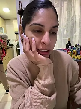 charlotte stevenss  online show from 01/23/25, 03:22