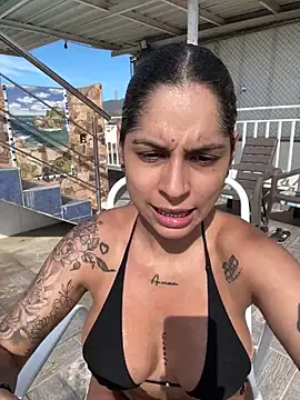 charlotte stevenss  online show from 02/09/25, 08:13