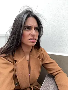 charlotte stevenss  online show from 03/15/25, 07:05