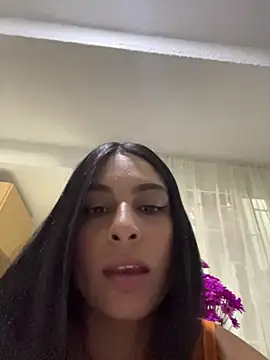 Snapshot of charlotte_stevenss_ chatting on 05/01/26, 03:05 charlotte stevenss online show from 05/01/26, 03:05