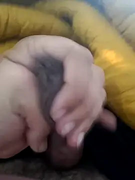 Snapshot of wrong_man25 chatting on 10/25/25, 06:54 wrong man25 online show from 10/25/25, 06:54