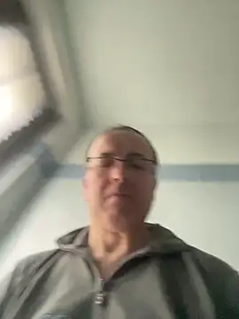 Maxi7hot online show from 04/21/26, 07:25