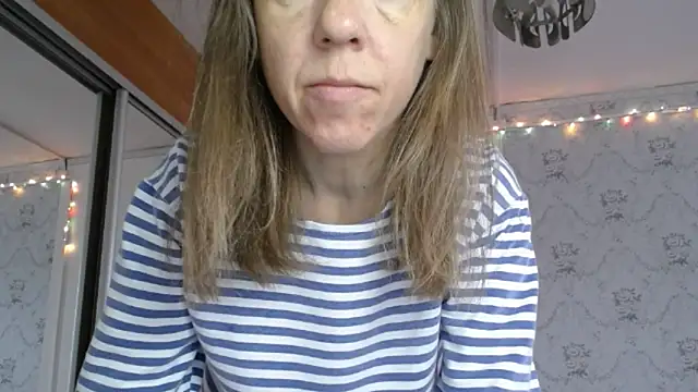 Snapshot of Popppka chatting on 05/28/26, 12:13 Popppka online show from 05/28/26, 12:13
