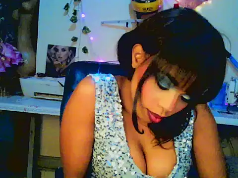 Snapshot of Anaconda2350 chatting on 08/02/26, 12:53 Anaconda2350 online show from 08/02/26, 12:53