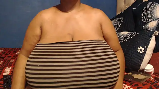 CUTEFIRMMELONSS online show from 03/21/26, 03:55