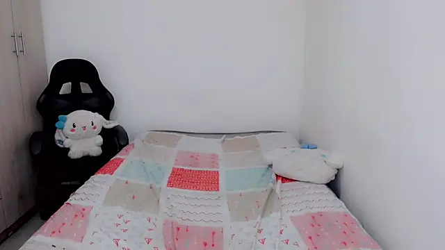 Youlittlepervertt  online show from 10/16/25, 03:02