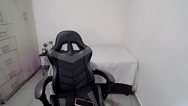 Youlittlepervertt  online show from 02/25/26, 11:25