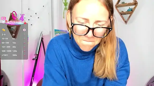 Snapshot of jasminedaze888 chatting on 10/14/25, 10:10 jasminedaze888 online show from 10/14/25, 10:10