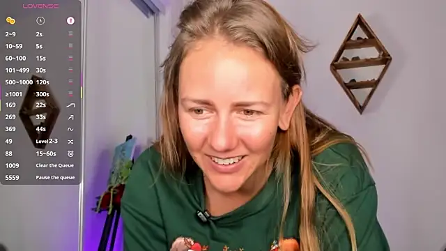 Snapshot of jasminedaze888 chatting on 12/20/25, 09:55 jasminedaze888 online show from 12/20/25, 09:55