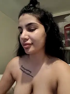 Samira30 online show from 12/17/24, 08:56