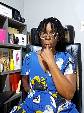 Shaniko89 online show from 03/12/26, 09:37