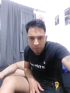 Snapshot of Jo11rge111111 chatting on 10/14/25, 07:42 Jo11rge111111 online show from 10/14/25, 07:42