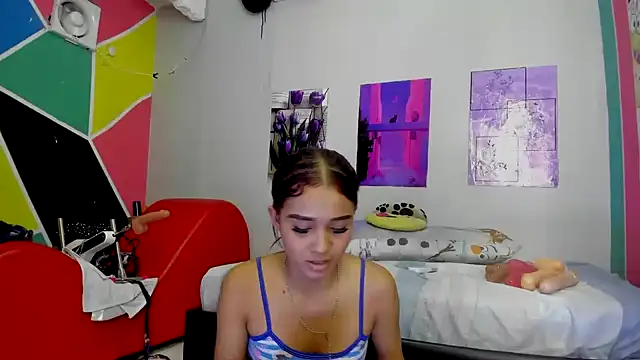 MarianaManzur online show from 01/30/25, 08:10