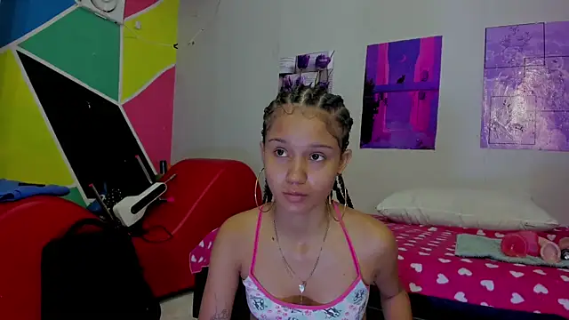 MarianaManzur online show from 03/06/25, 01:24