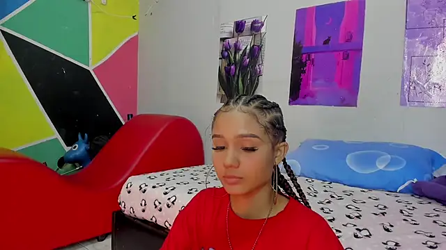 MarianaManzur online show from 03/15/25, 07:59