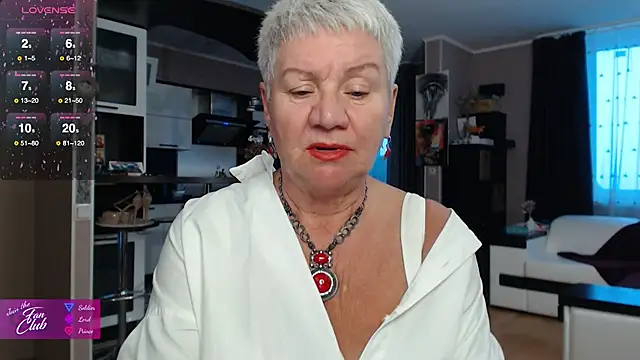 roxana brooks online show from 02/02/26, 02:05