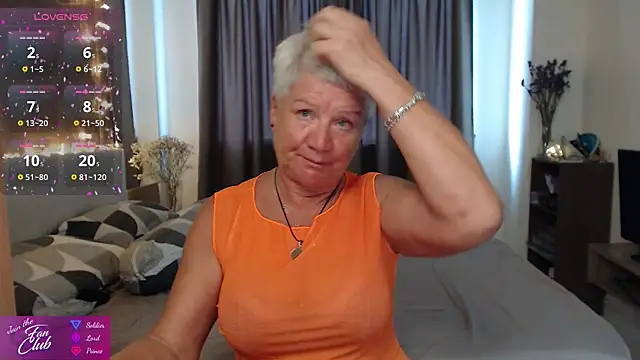 roxana brooks online show from 05/25/26, 11:33